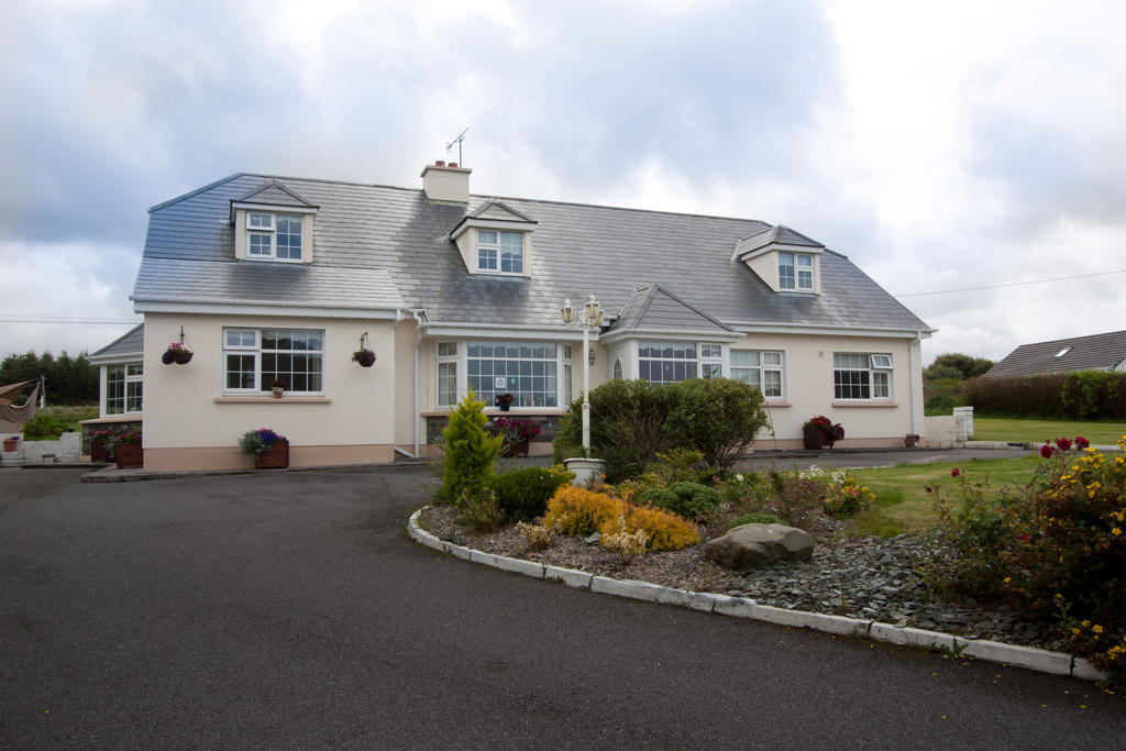 Strand'S End House Rooms Only, No Breakfast Served Cahersiveen Eksteriør billede