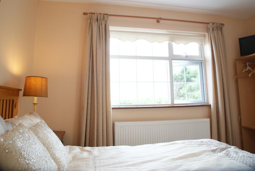 Strand'S End House Rooms Only, No Breakfast Served Cahersiveen Eksteriør billede