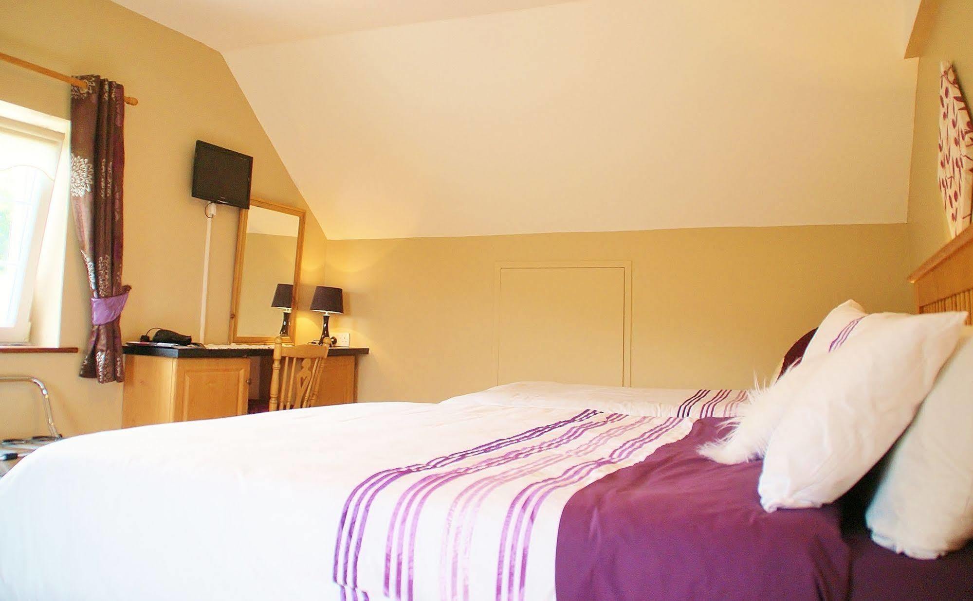 Strand'S End House Rooms Only, No Breakfast Served Cahersiveen Eksteriør billede