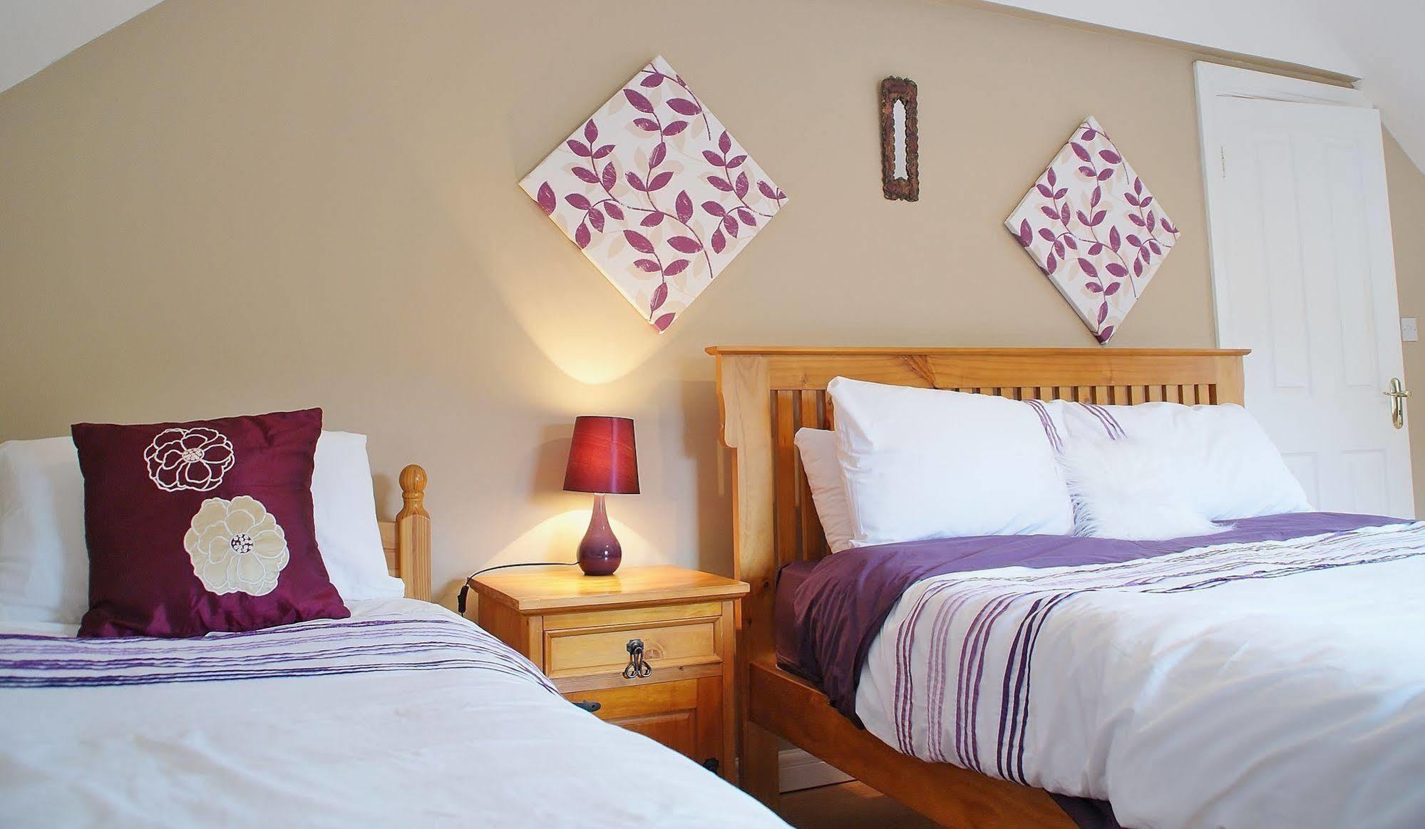 Strand'S End House Rooms Only, No Breakfast Served Cahersiveen Eksteriør billede